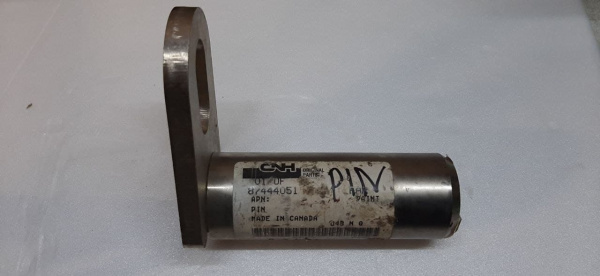 Палець на трактор Case STEIGER535